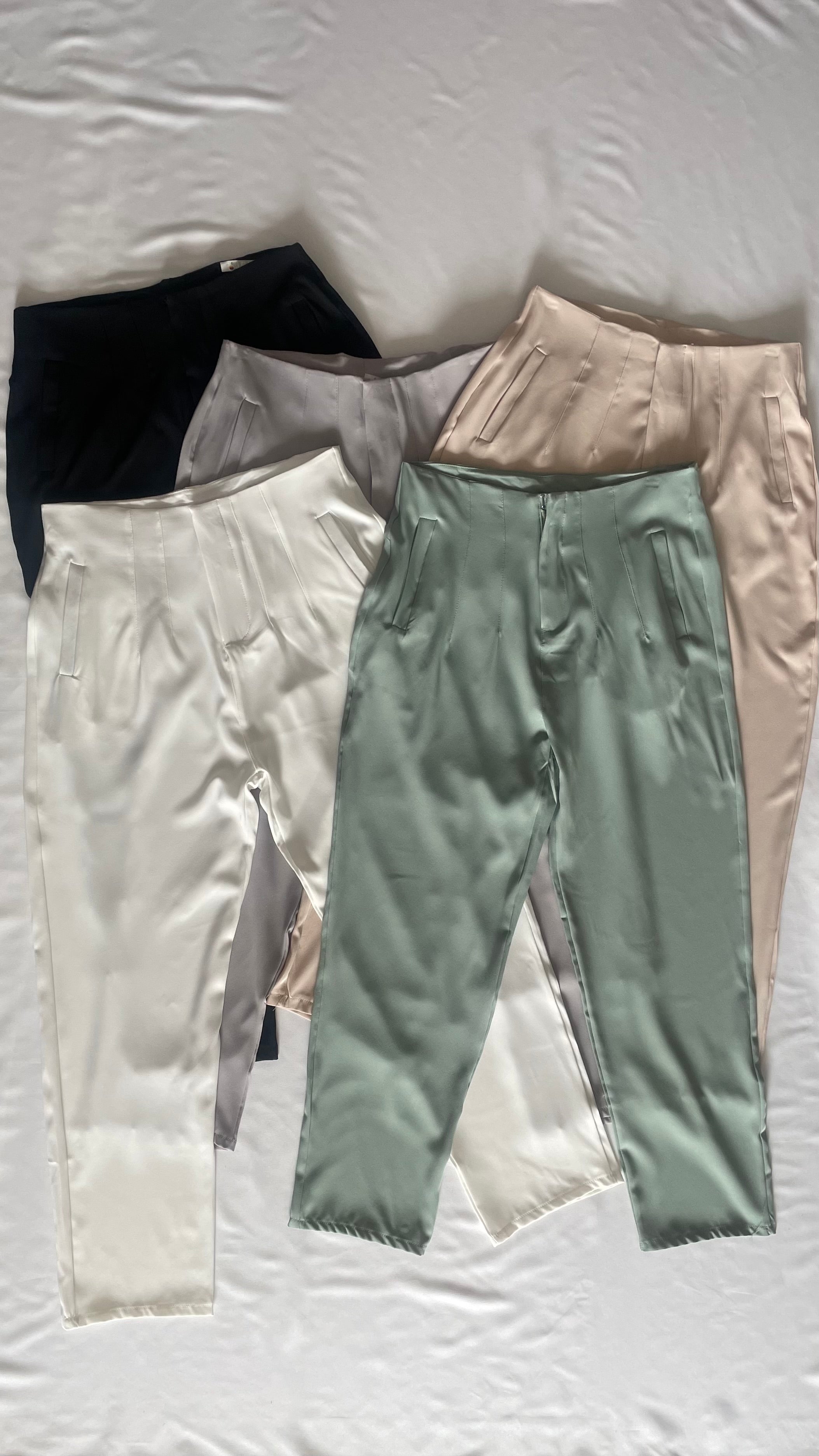 Pantalón pinzas Lorelai