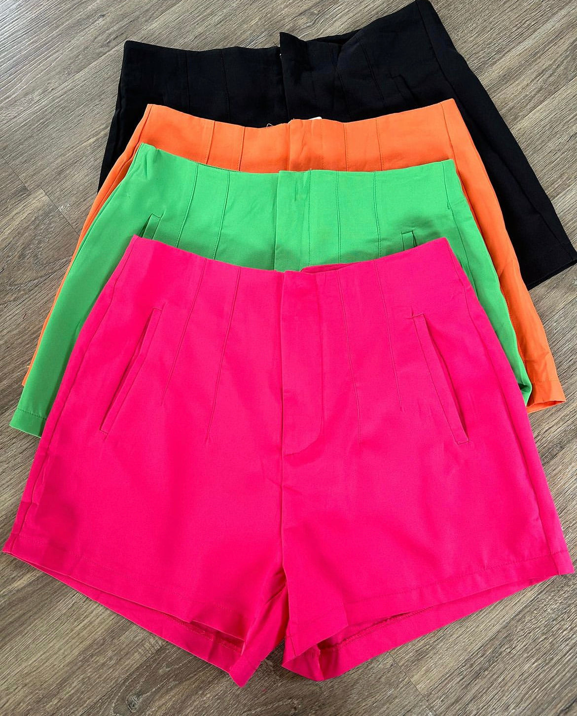 Short pinzas estilo zara