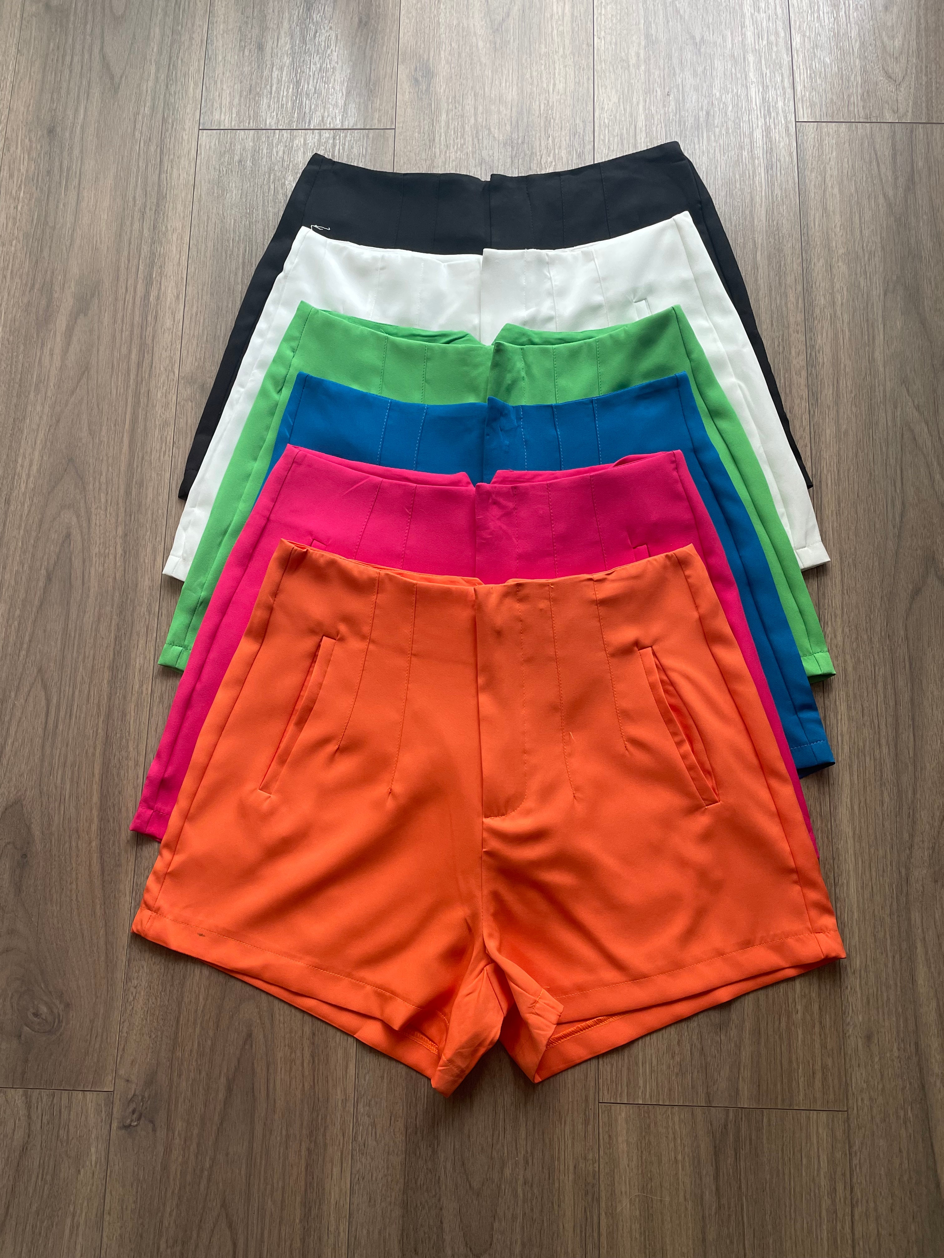 Short pinzas estilo zara