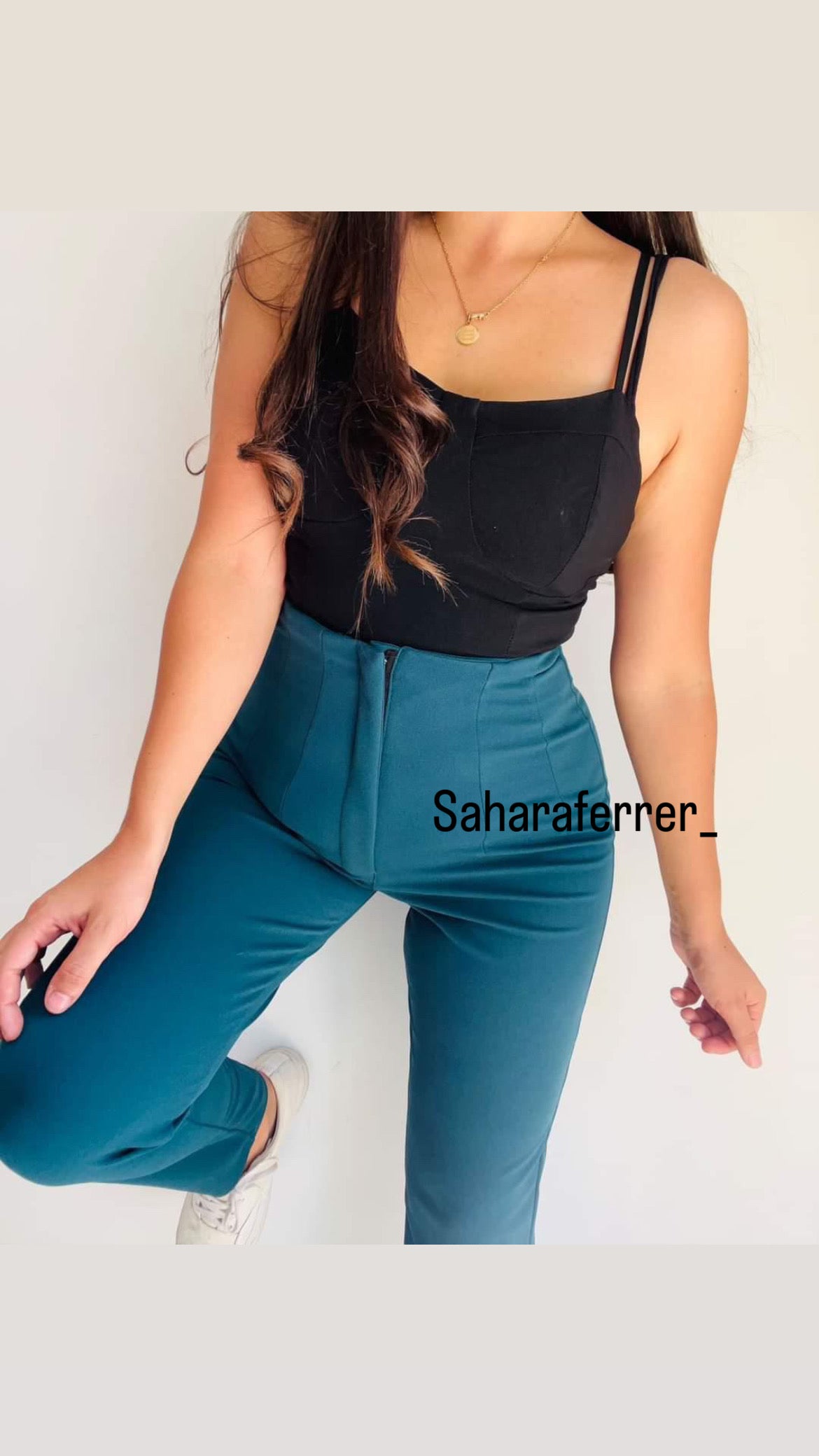 Pantalon con pinzas estilo zara nacional